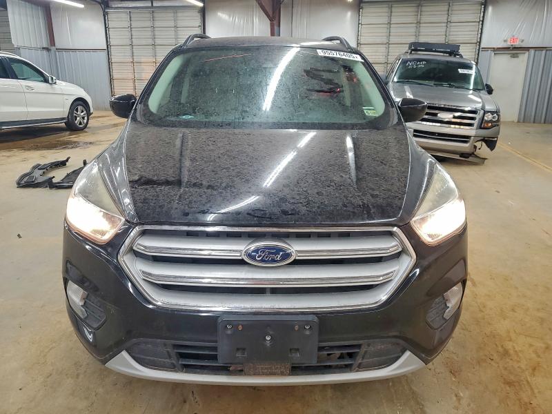 Photo 5 from auction – 2018 FORD ESCAPE SE with VIN 1FMCU0GD8JUA74346