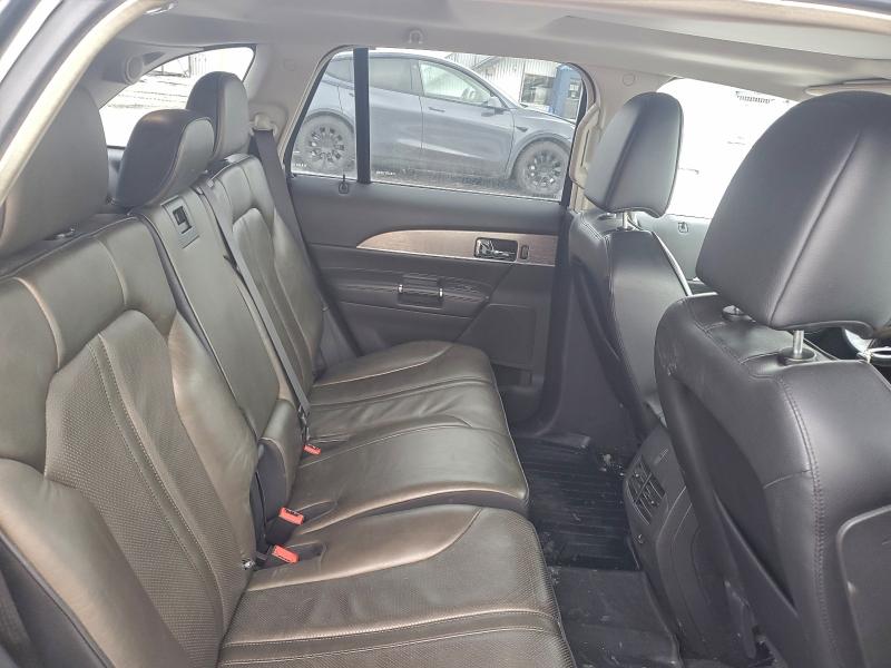Photo 10 from auction – 2011 LINCOLN MKX with VIN 2LMDJ8JK0BBJ23845