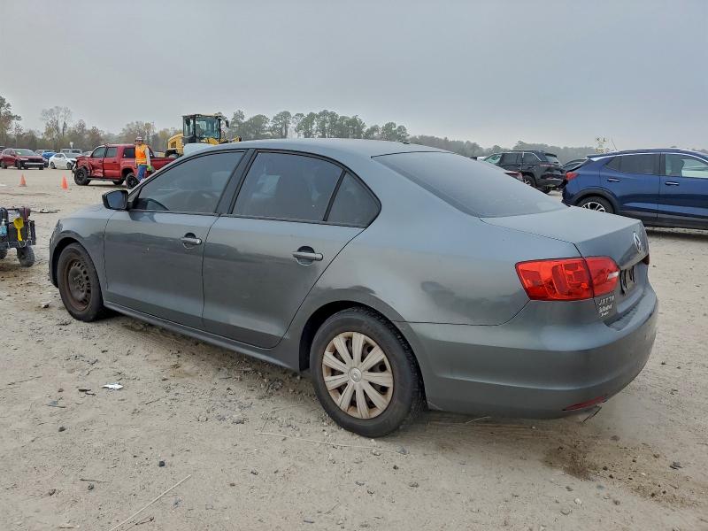 Photo 2 from auction – 2014 VOLKSWAGEN JETTA BASE with VIN 3VW2K7AJ4EM306896