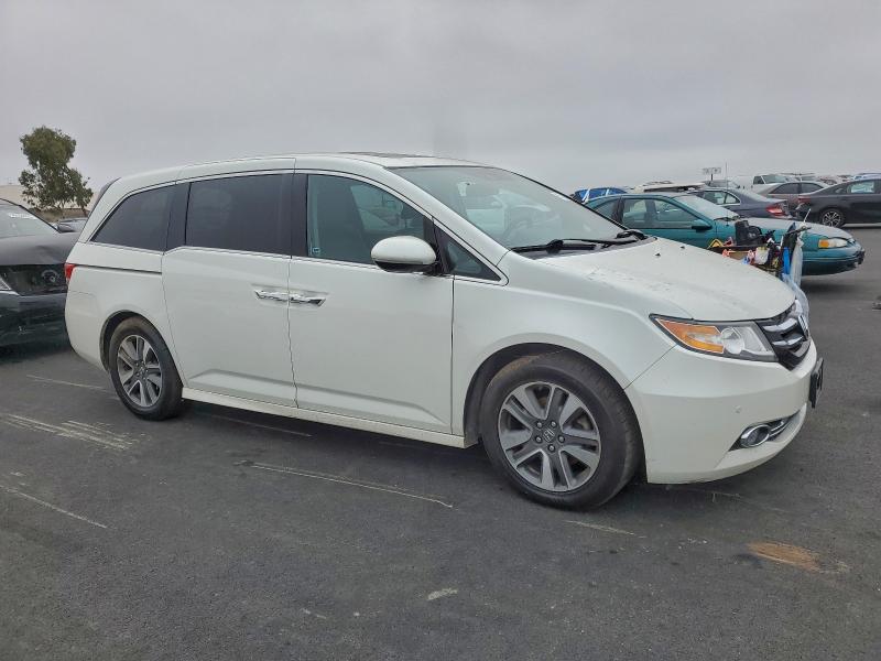 Photo 4 from auction – 2015 HONDA ODYSSEY TO with VIN 5FNRL5H94FB038100