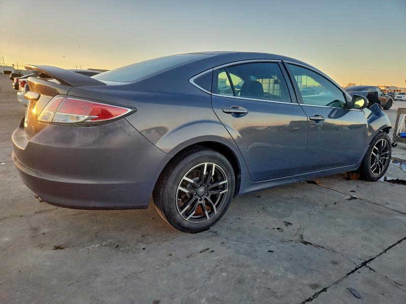 Photo 3 from auction – 2010 MAZDA 6 I with VIN 1YVHZ8CH6A5M34219