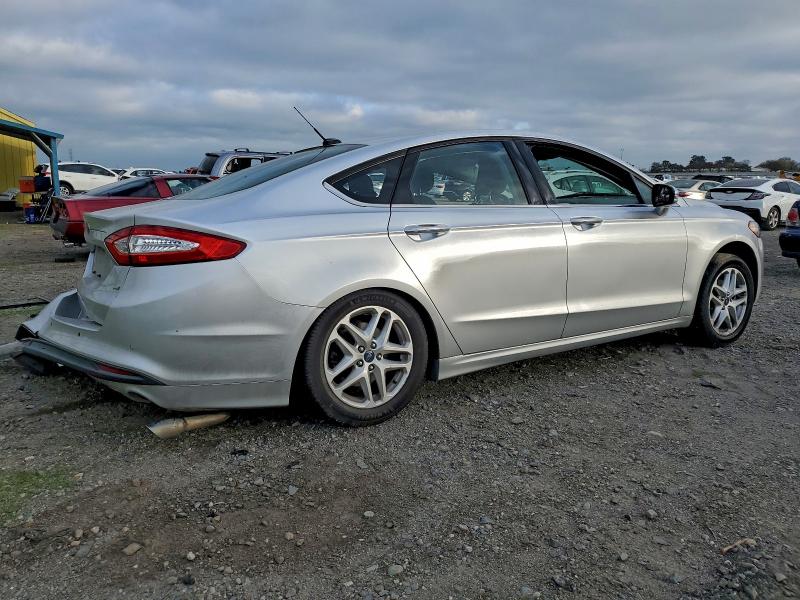 Photo 3 from auction – 2014 FORD FUSION SE with VIN 3FA6P0H72ER170509
