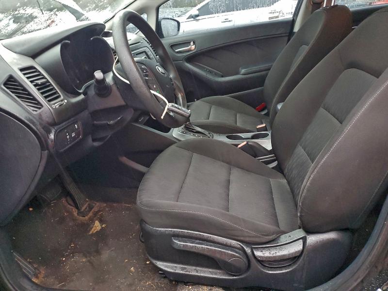 Photo 7 from auction – 2016 KIA FORTE LX with VIN KNAFK4A62G5597404