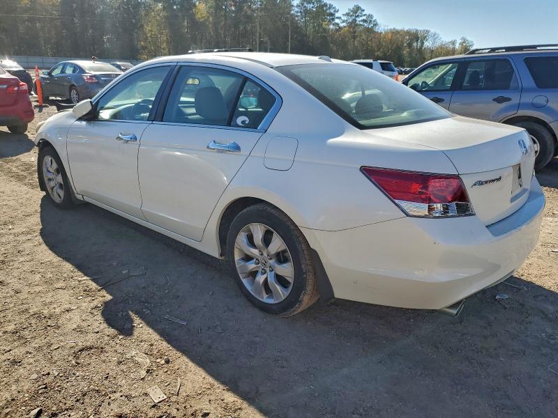 Photo 2 from auction – 2010 HONDA ACCORD EXL with VIN 5KBCP3F81AB017658