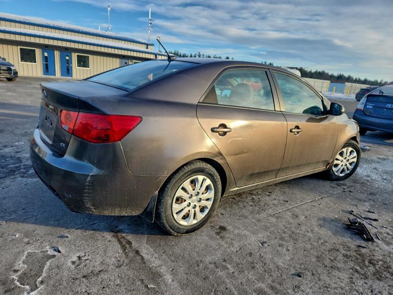 Photo 3 from auction – 2013 KIA FORTE EX with VIN KNAFU4A24D5701605