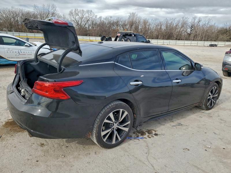 Photo 3 from auction – 2016 NISSAN MAXIMA 3.5 with VIN 1N4AA6AP2GC419109