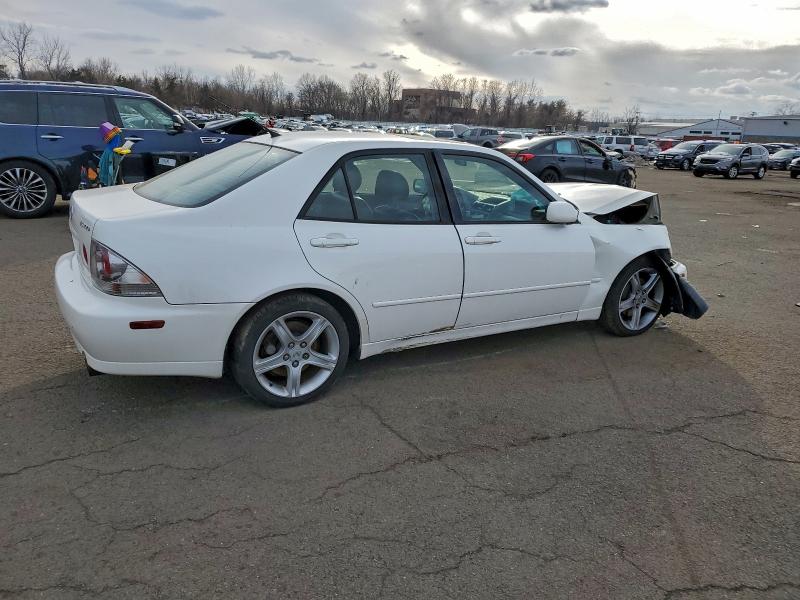 Photo 3 from auction – 2001 LEXUS IS 300 with VIN JTHBD182910006548