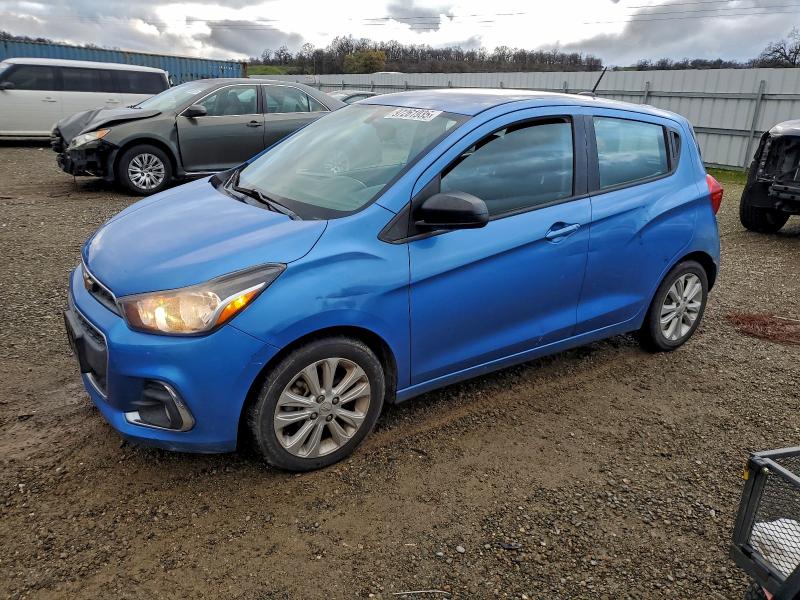 CHEVROLET SPARK 1LT 2018 with VIN KL8CD6SA7JC439666 - Photo from auction