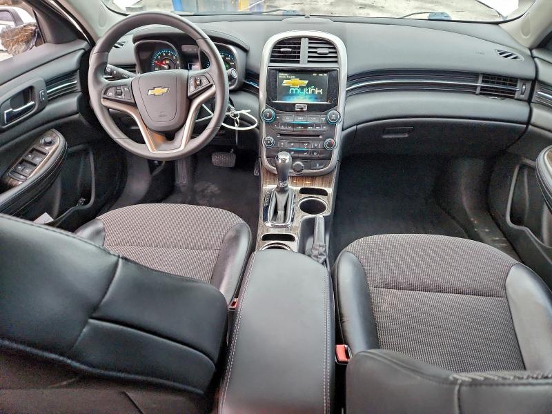 Photo 8 from auction – 2015 CHEVROLET MALIBU 1LT with VIN 1G11C5SL9FF143558