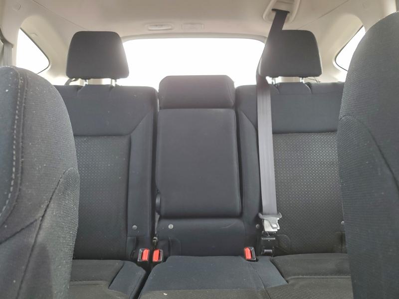 Photo 10 from auction – 2015 HONDA CR-V LX with VIN 5J6RM4H30FL028500