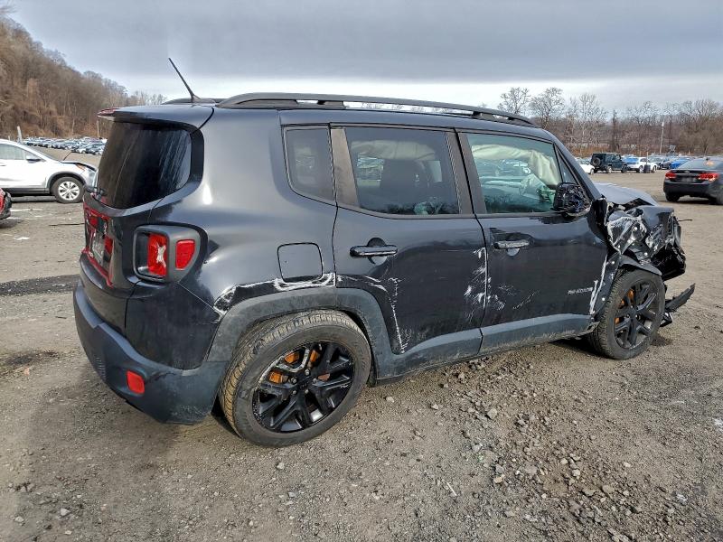 Photo 3 from auction – 2016 JEEP RENEGADE L with VIN ZACCJBBT3GPD20656