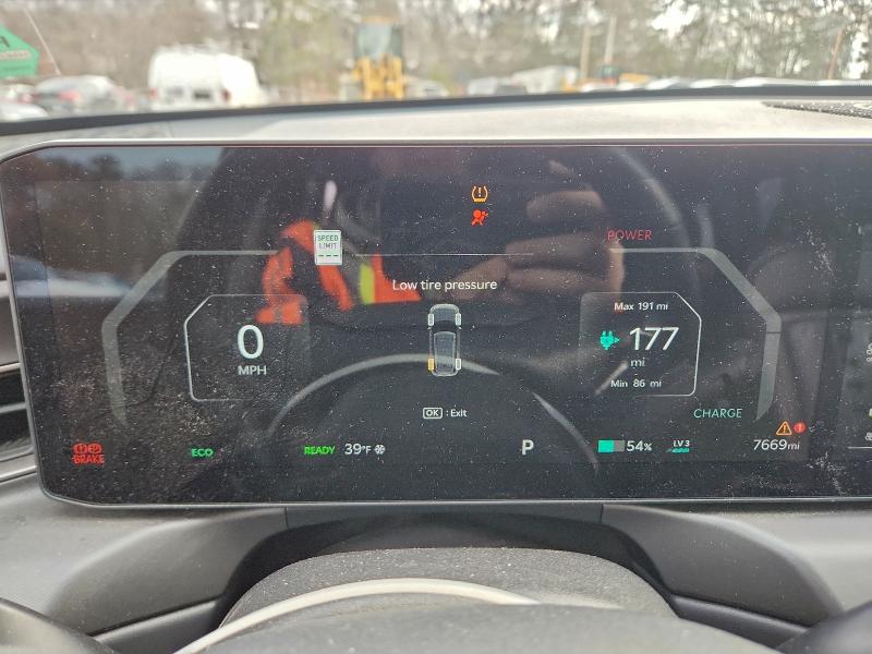 Photo 9 from auction – 2025 KIA EV9 WIND with VIN 5XYAFFS50SG001323
