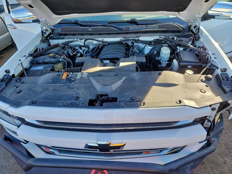Photo 11 from auction – 2018 CHEVROLET SILVERADO with VIN 3GCUKSEJ0JG299513