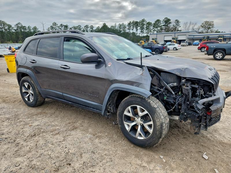 Zdjęcie 4 z aukcji – 2014 JEEP CHEROKEE z VIN 1C4PJMBSXEW160344