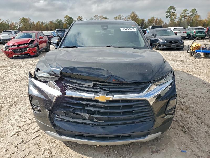 Photo 5 from auction – 2020 CHEVROLET BLAZER 3LT with VIN 3GNKBDRS8LS539730