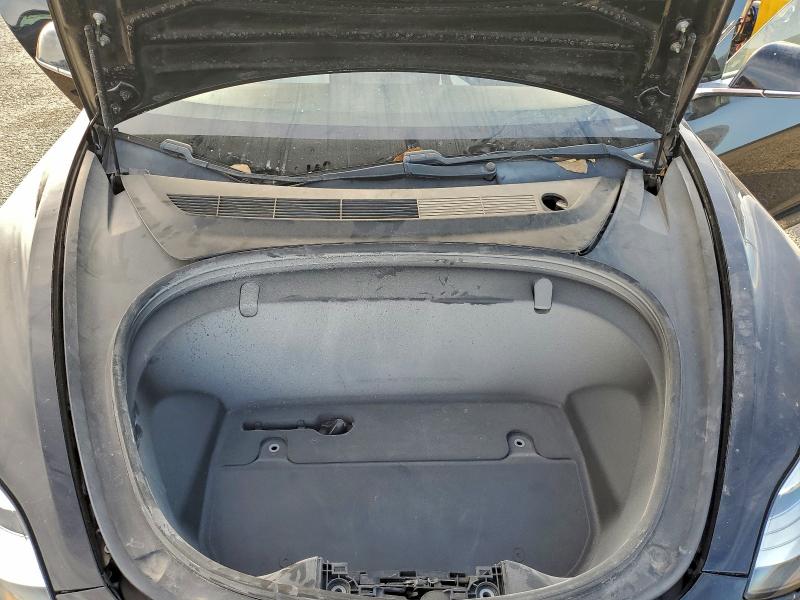 Photo 11 from auction – 2019 TESLA MODEL 3 with VIN 5YJ3E1EA6KF402759