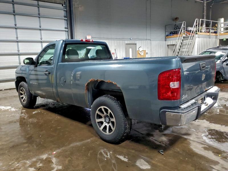 Photo 2 from auction – 2008 CHEVROLET SILVERADO with VIN 1GCEC14X08Z147548