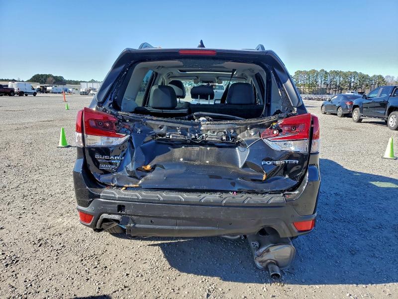 Photo 6 from auction – 2021 SUBARU FORESTER L with VIN JF2SKAUC1MH445997