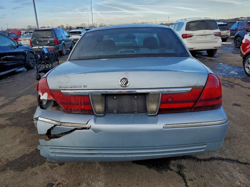 Photo 6 from auction – 2004 MERCURY GRAND MARQ with VIN 2MEFM74W34X654261
