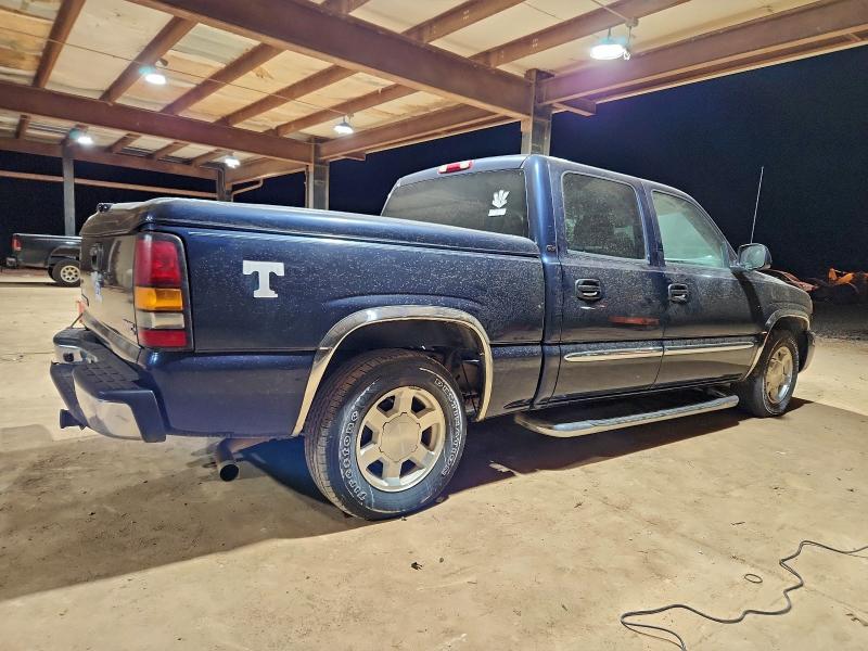 Photo 3 from auction – 2005 GMC NEW SIERRA with VIN 2GTEC13T151126940