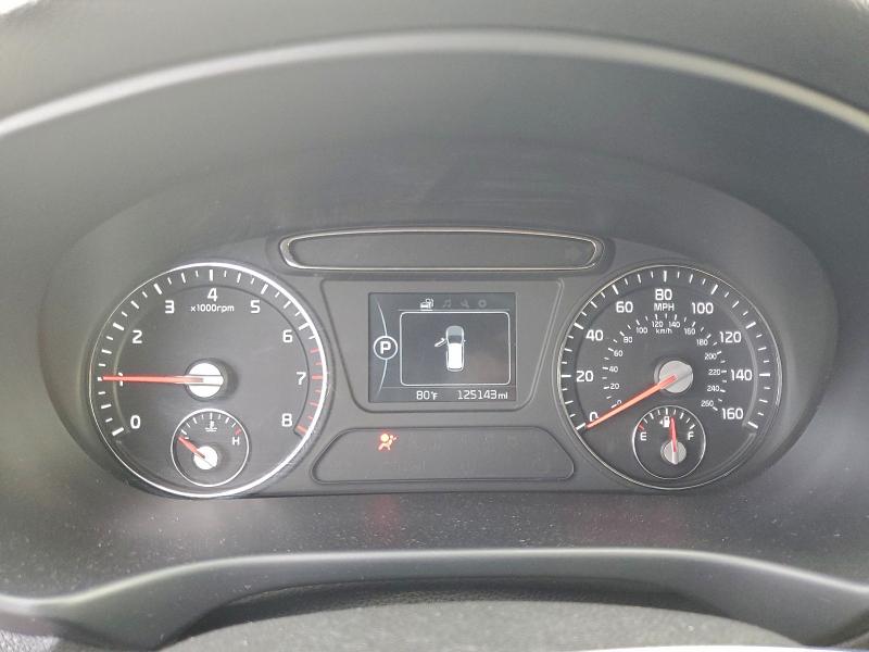 Photo 9 from auction – 2016 KIA SORENTO LX with VIN 5XYPG4A37GG062946