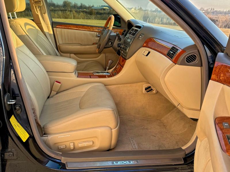 Photo 5 from auction – 2005 LEXUS LS 430 with VIN JTHBN36F250177548