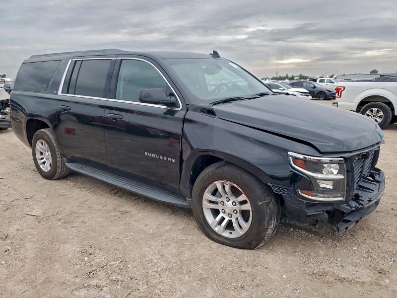 Photo 4 from auction – 2017 CHEVROLET SUBURBAN C with VIN 1GNSCHKC4HR151198