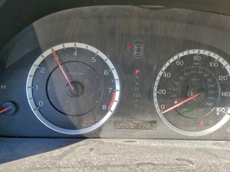 Photo 9 from auction – 2011 HONDA ACCORD with VIN 1HGCP2F86BA059182