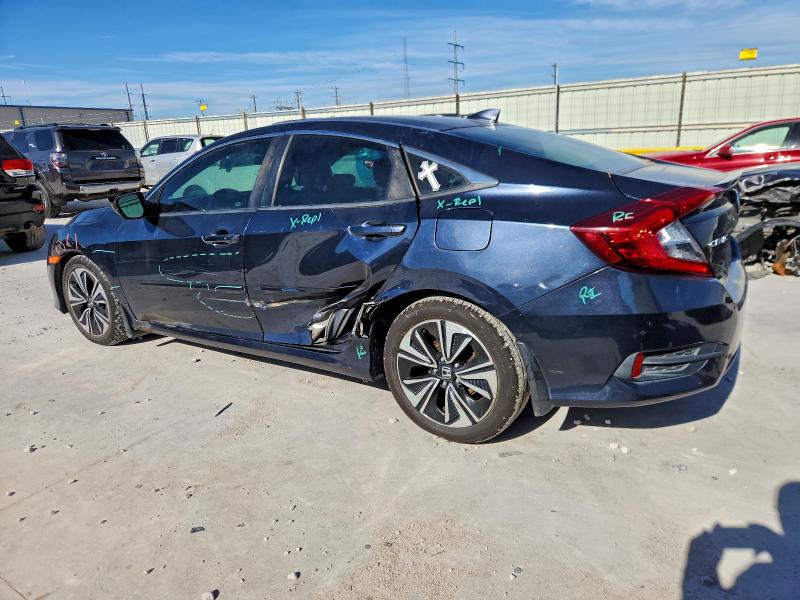 Photo 2 from auction – 2017 HONDA CIVIC EX with VIN 19XFC1F43HE032798