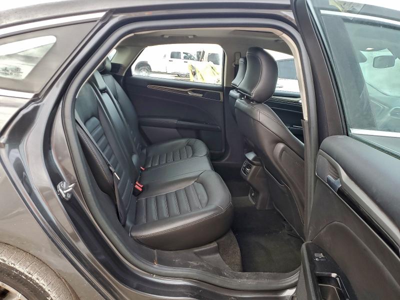 Zdjęcie 10 z aukcji – 2016 FORD FUSION SE z VIN 3FA6P0T95GR213638