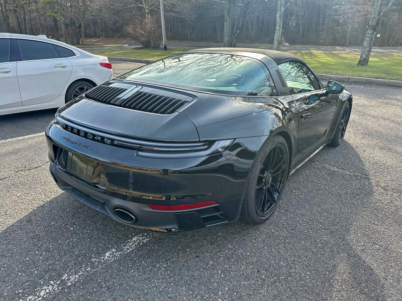 Photo 4 from auction – 2022 PORSCHE 911 TARGA with VIN WP0BB2A98NS232126