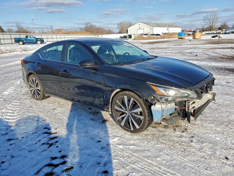 Photo 4 from auction – 2019 NISSAN ALTIMA SR with VIN 1N4BL4CV3KN308693