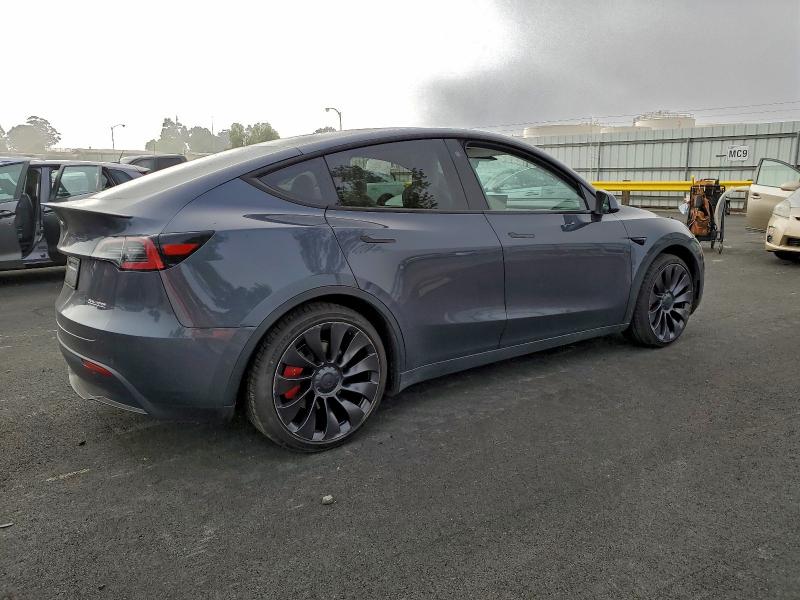 Foto 3 de la subasta – 2022 TESLA MODEL Y con VIN 7SAYGDEF6NF558062