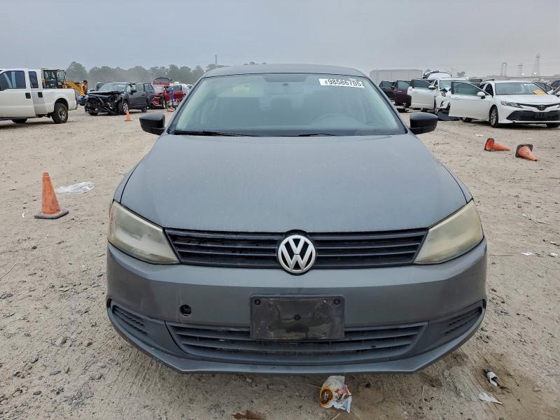 Photo 5 from auction – 2014 VOLKSWAGEN JETTA BASE with VIN 3VW2K7AJ4EM306896
