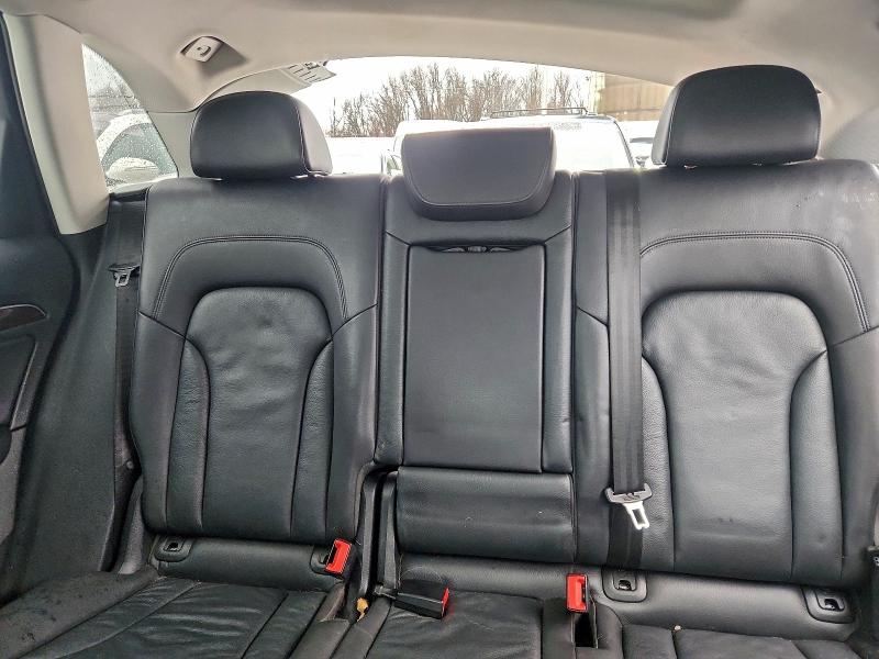 Photo 10 from auction – 2016 AUDI Q5 PREMIUM with VIN WA1C2AFP2GA016233