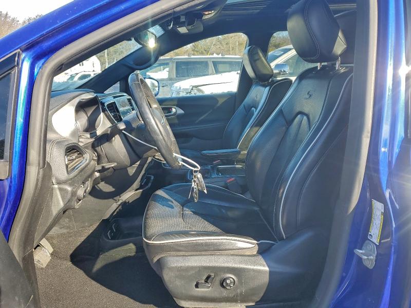 Photo 7 from auction – 2019 CHRYSLER PACIFICA H with VIN 2C4RC1N75KR532962