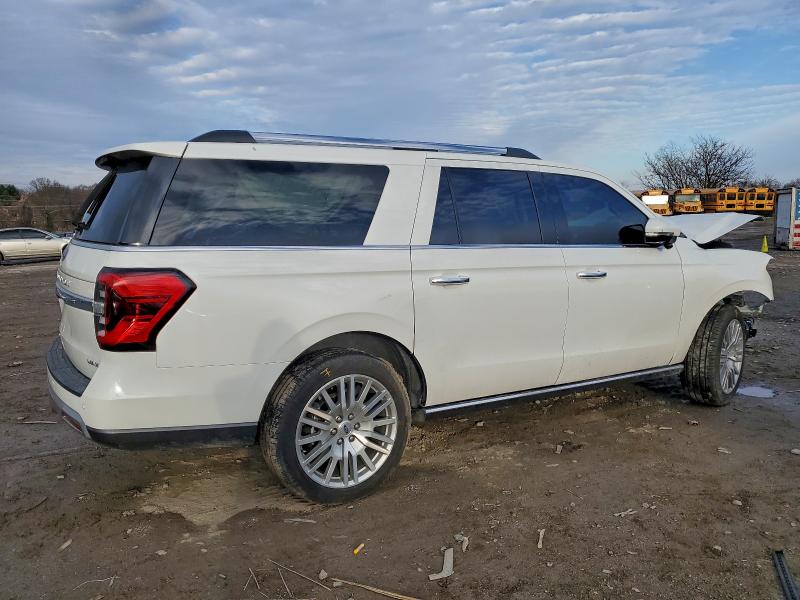 Photo 3 from auction – 2024 FORD EXPEDITION with VIN 1FMJK2A89REA89500