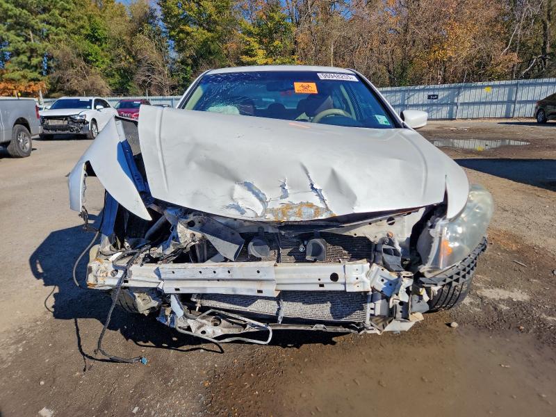 Photo 5 from auction – 2011 HONDA ACCORD EXL with VIN 1HGCP2F89BA116314
