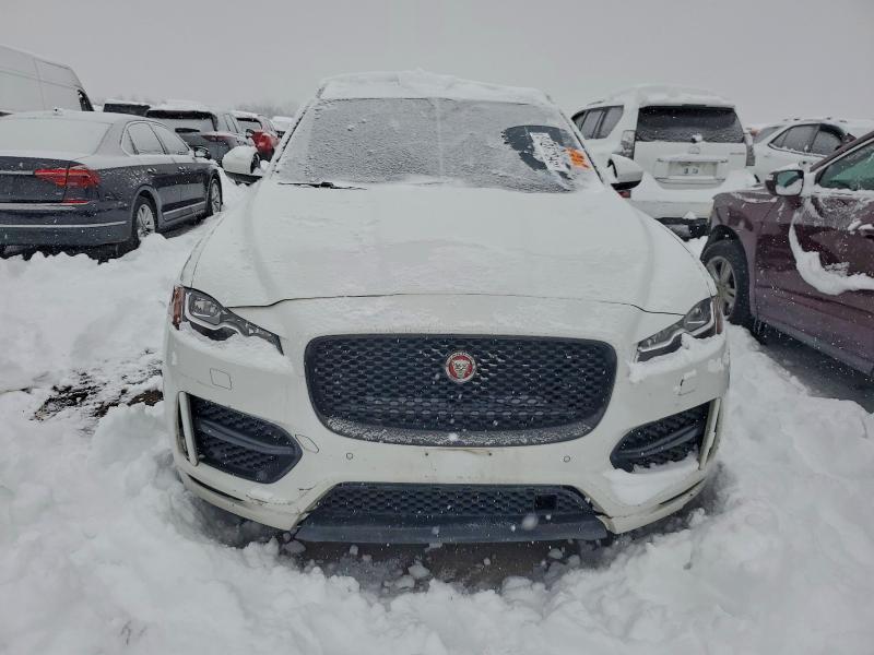 Photo 5 from auction – 2018 JAGUAR F-PACE R - with VIN SADCL2GX0JA287939