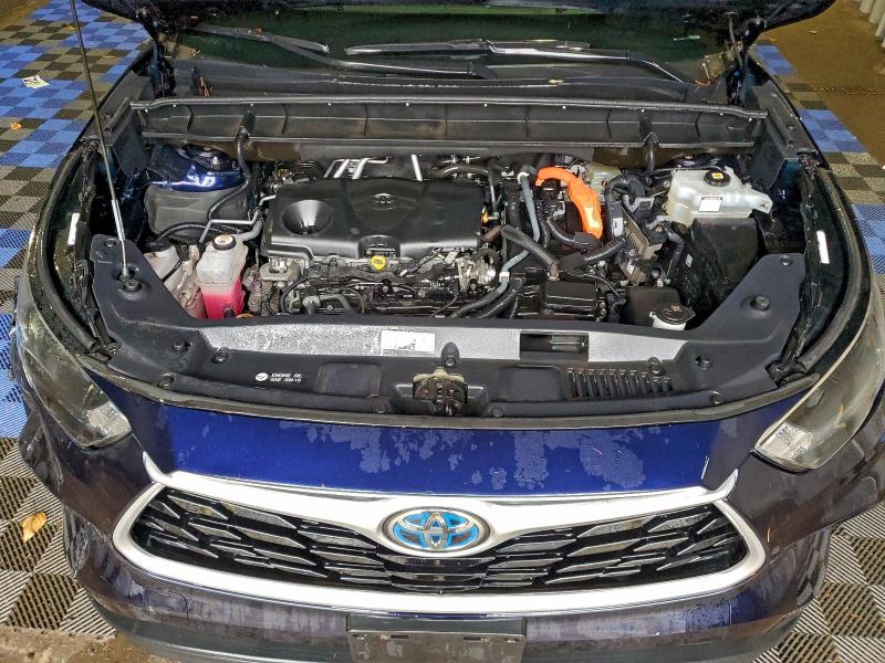 Photo 12 from auction – 2022 TOYOTA HIGHLANDER with VIN 5TDGBRCH1NS540394