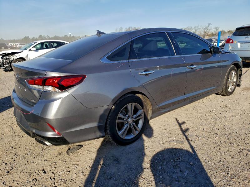 Photo 3 from auction – 2019 HYUNDAI SONATA with VIN 5NPE34AF9KH818792