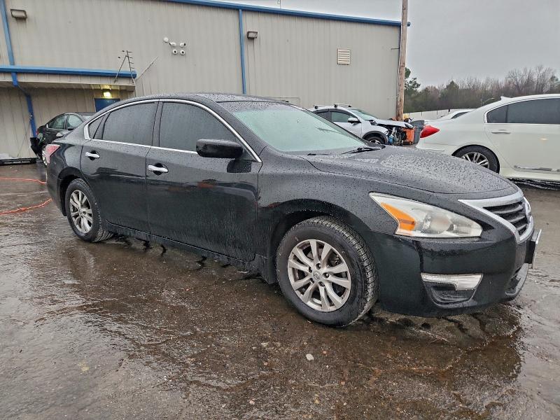 Photo 4 from auction – 2014 NISSAN ALTIMA 2.5 with VIN 1N4AL3AP2EN236822