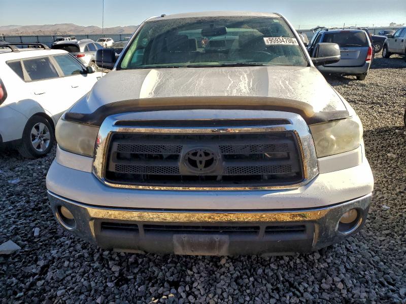 Photo 5 from auction – 2012 TOYOTA TUNDRA CRE with VIN 5TFDY5F1XCX268363