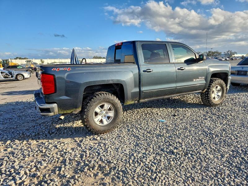 Photo 3 from auction – 2017 CHEVROLET SILVERADO with VIN 3GCUKREC7HG364510