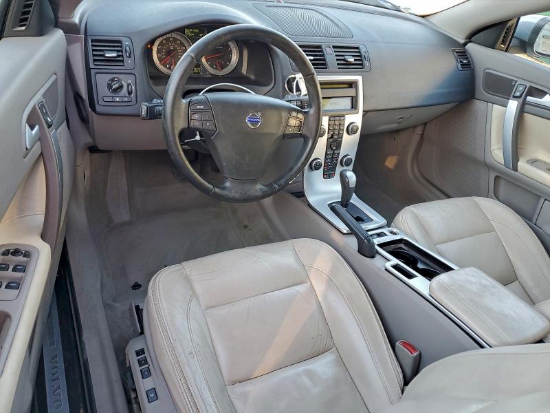Photo 8 from auction – 2013 VOLVO C70 T5 with VIN YV1672MC9DJ142783