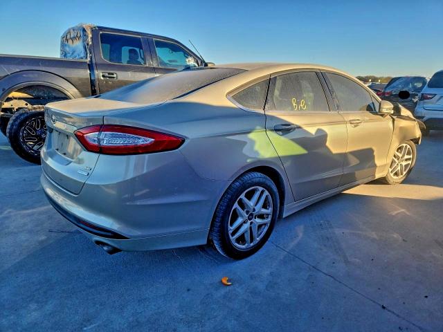 Photo 3 from auction – 2015 FORD FUSION SE with VIN 3FA6P0HD9FR177772
