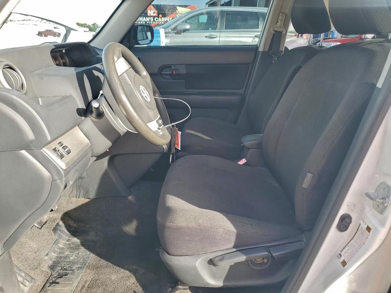 Photo 7 from auction – 2008 TOYOTA SCION XB with VIN JTLKE50EX81048117