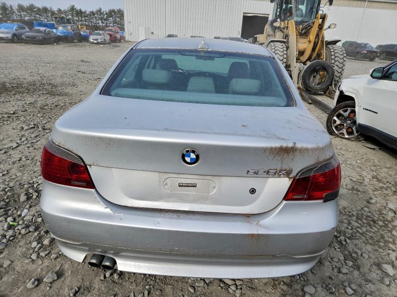 Photo 6 from auction – 2006 BMW 525 with VIN WBANF33516CS34858