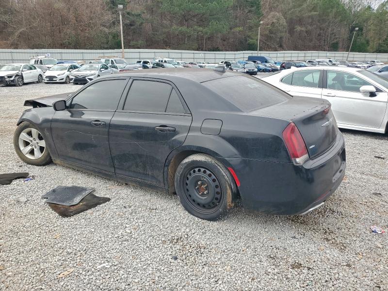 Photo 2 from auction – 2015 CHRYSLER 300 S with VIN 2C3CCAGG4FH908960