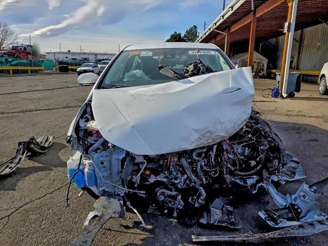 Photo 5 from auction – 2021 TOYOTA PRIUS SPEC with VIN JTDKAMFU2M3142930